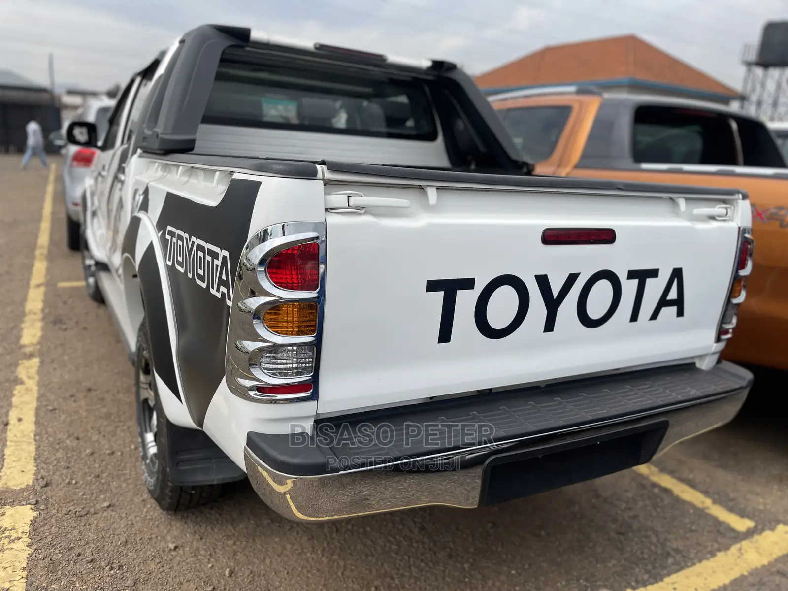 Toyota Hilux 2.5 D-4D SRX 2011 White