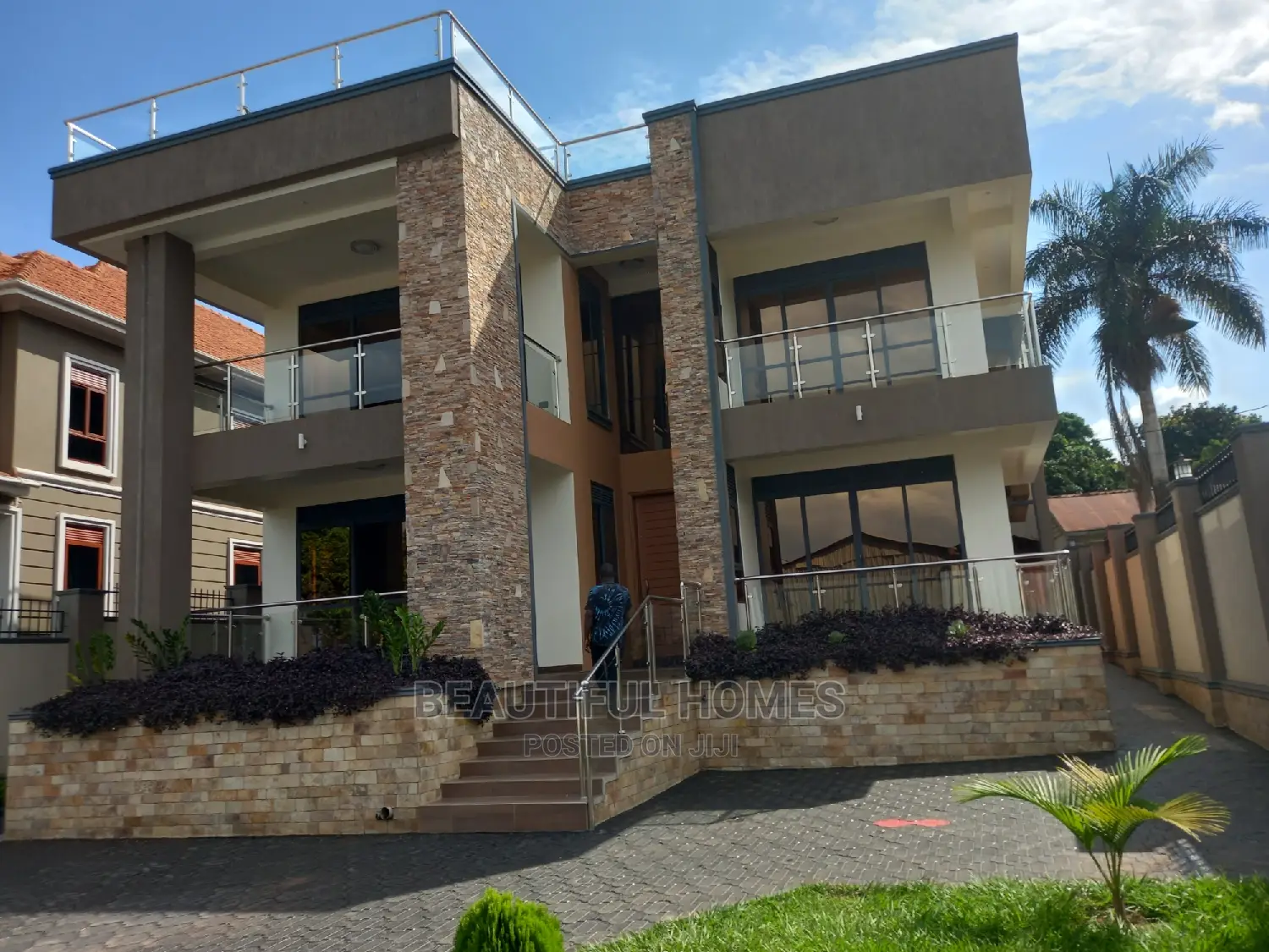 Furnished 6bdrm Mansion in Munyonyo Wealthy, Makindye for sale