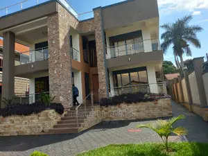 Furnished 6bdrm Mansion in Munyonyo Tarmack, Makindye for sale