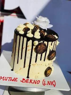 Cream Cakes With Drippings Dr544