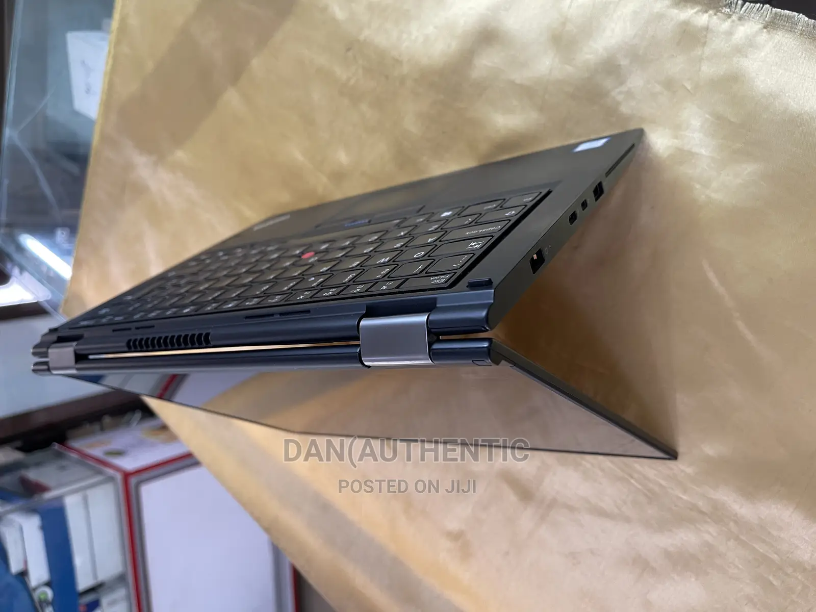 Laptop Lenovo ThinkPad X380 Yoga 8GB Intel Core I5 SSD 512GB