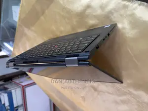 Laptop Lenovo ThinkPad X380 Yoga 8GB Intel Core I5 SSD 512GB