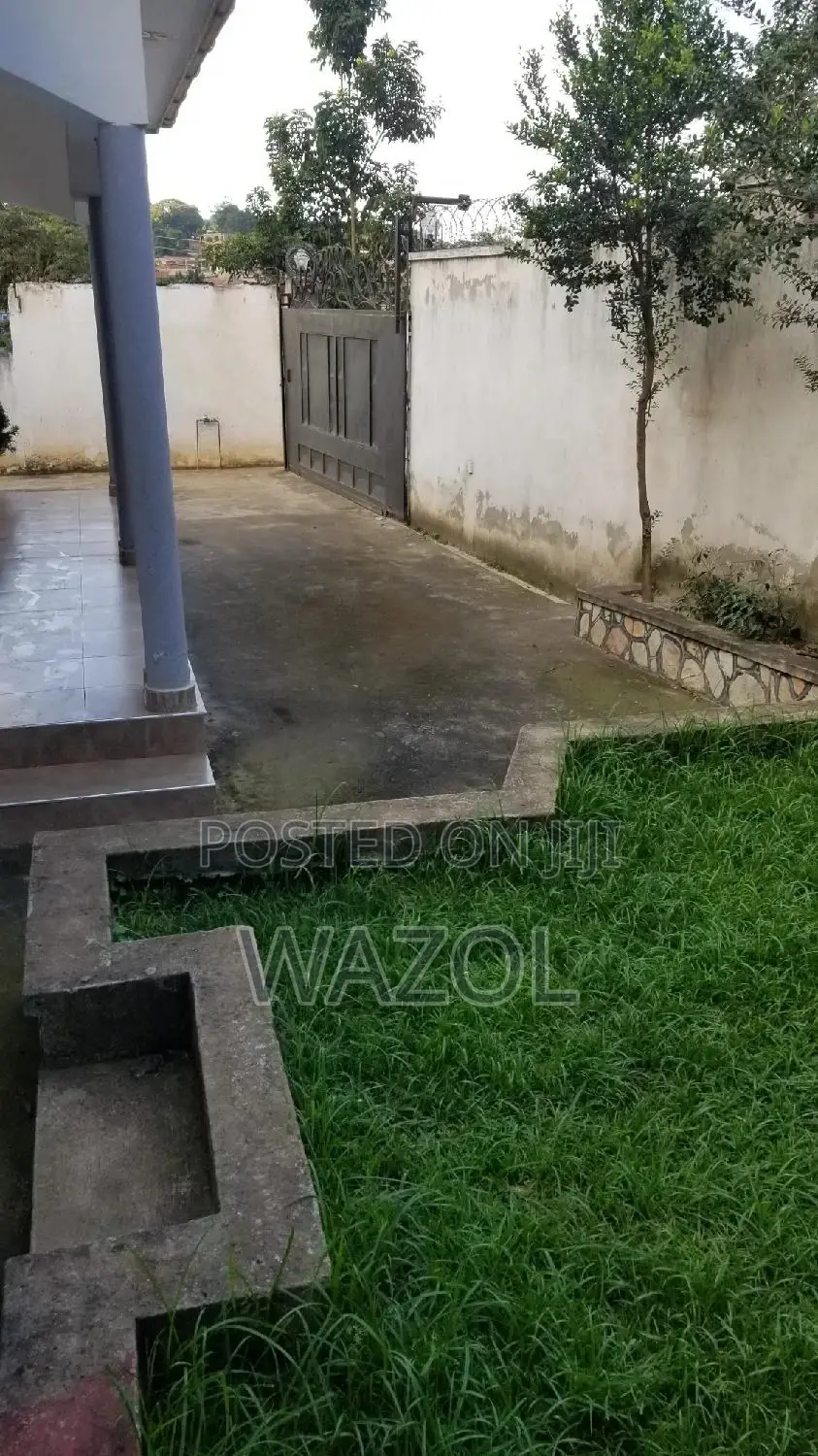 Furnished 4bdrm Bungalow in Rubaga for sale