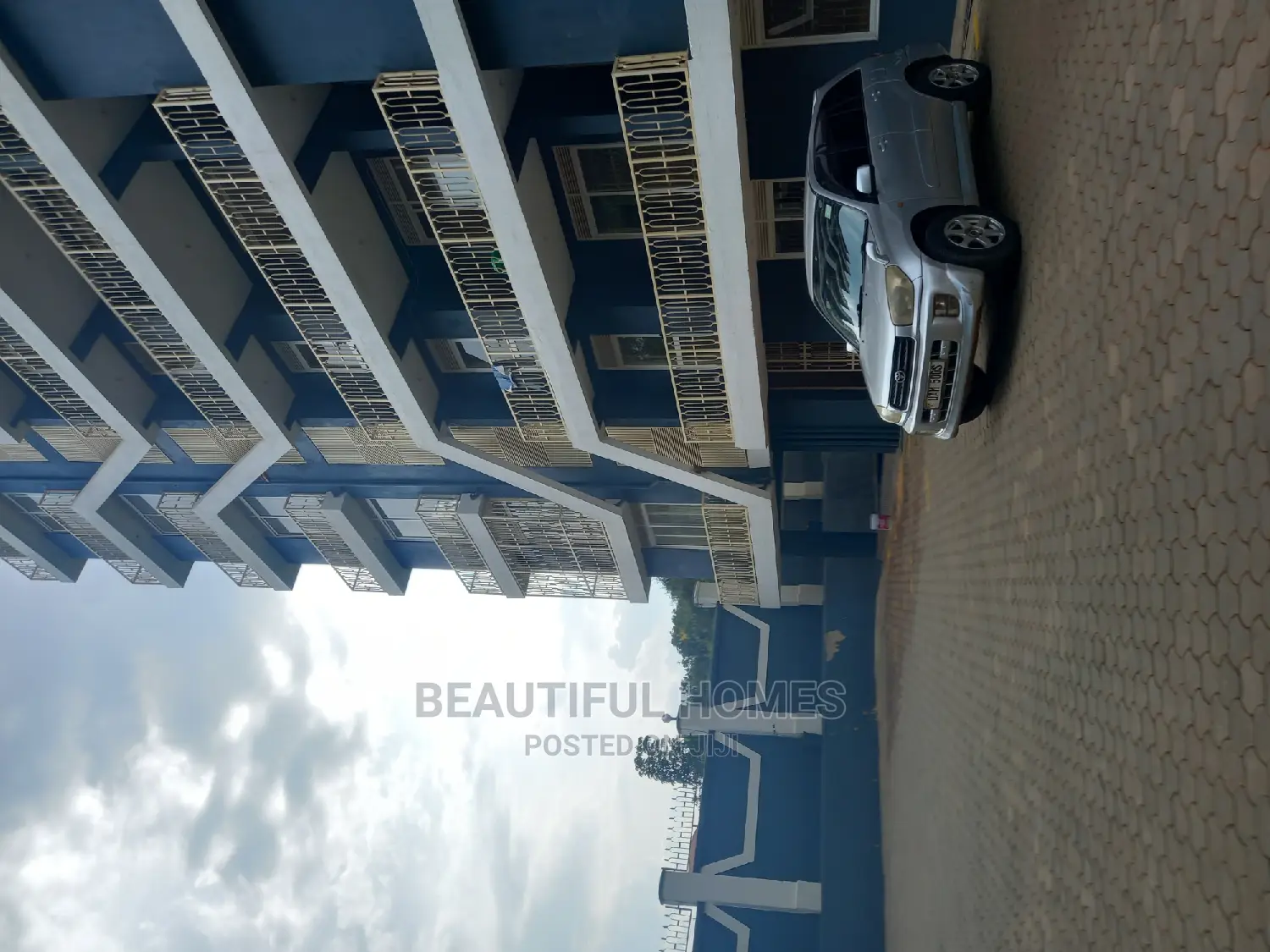 Furnished 2bdrm Condo in Kyaliwajjara, Central Division for sale