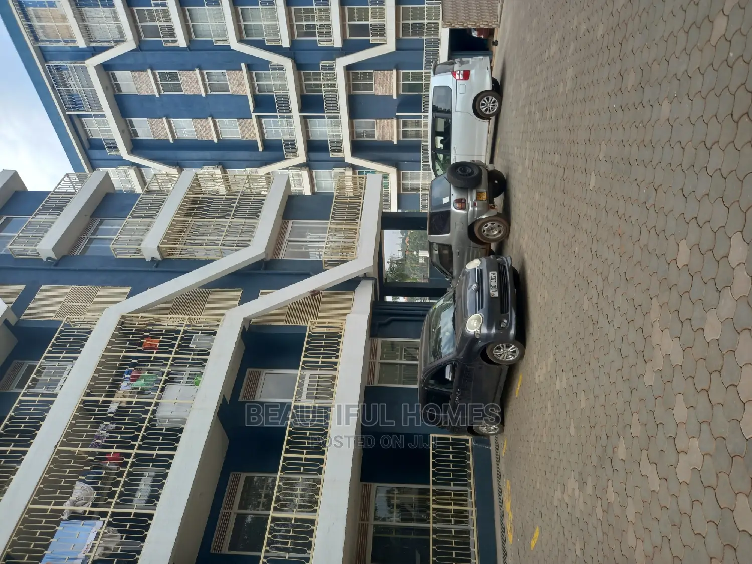 Furnished 2bdrm Condo in Kyaliwajjara, Central Division for sale