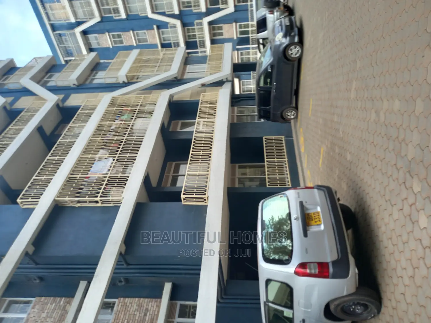 Furnished 2bdrm Condo in Kyaliwajjara, Central Division for sale