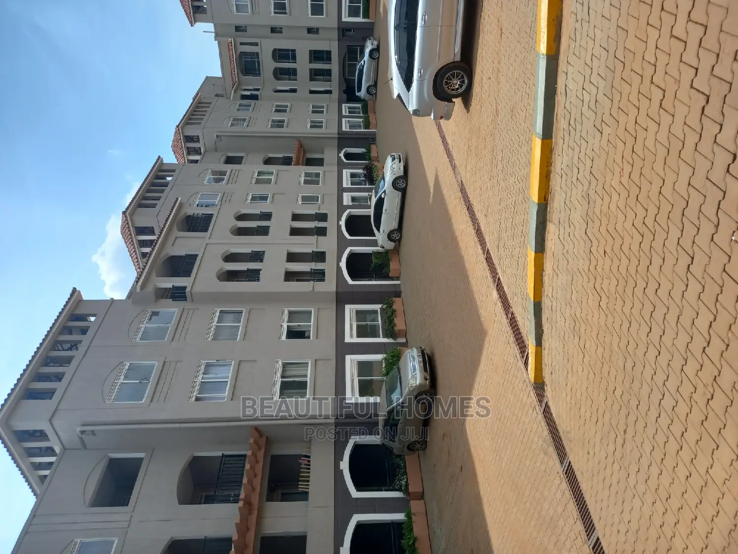 Furnished 3bdrm Condo in Naalya Corporate, Central Division for sale