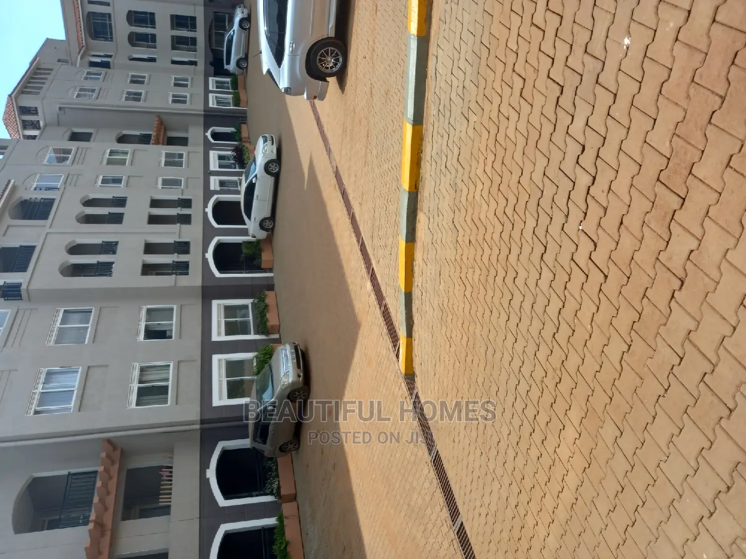 Furnished 3bdrm Condo in Naalya Corporate, Central Division for sale