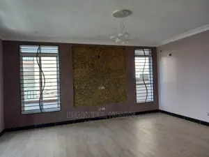Furnished 6bdrm Duplex in Kigo Lake View, Central Division for sale