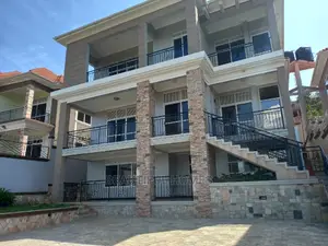 Furnished 6bdrm Duplex in Kigo Lake View, Central Division for sale