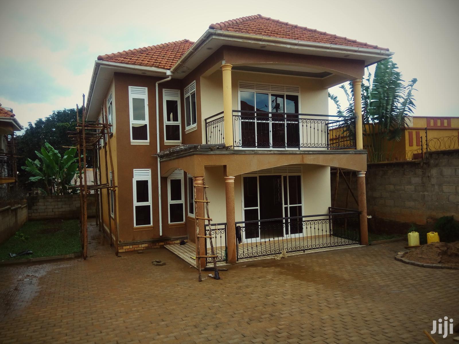 Kyariwajara Nalya Road Diplomat Home on Sell