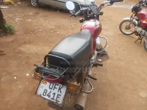 Bajaj Boxer 100 2022 Red