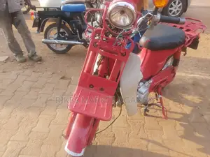 Suzuki GSX 2015 Red