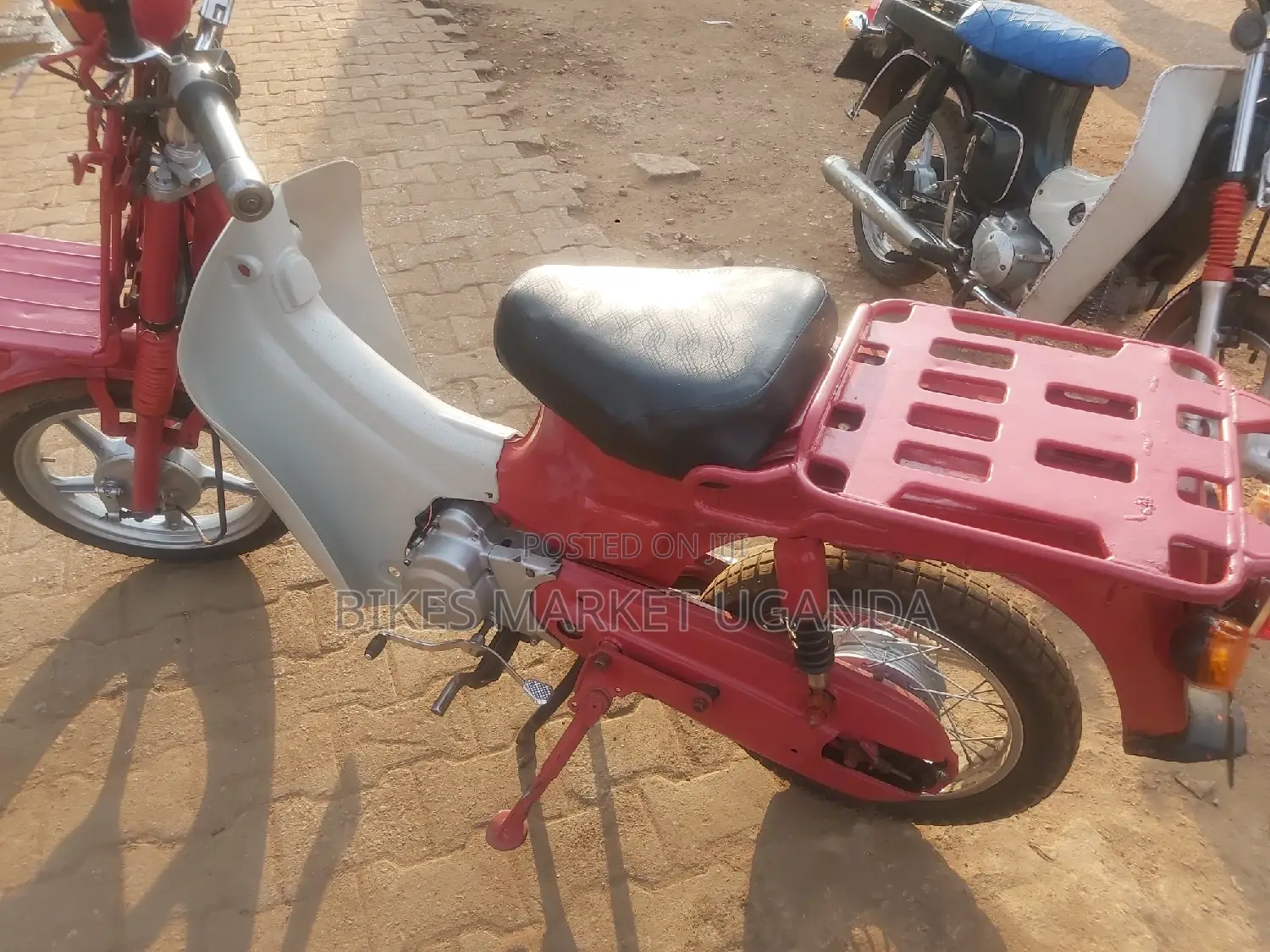 Suzuki GSX 2015 Red