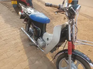 Suzuki GSR 2017 Green