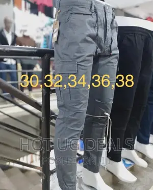 Photo - Men’S Stretcher Cargo Pants - Grey