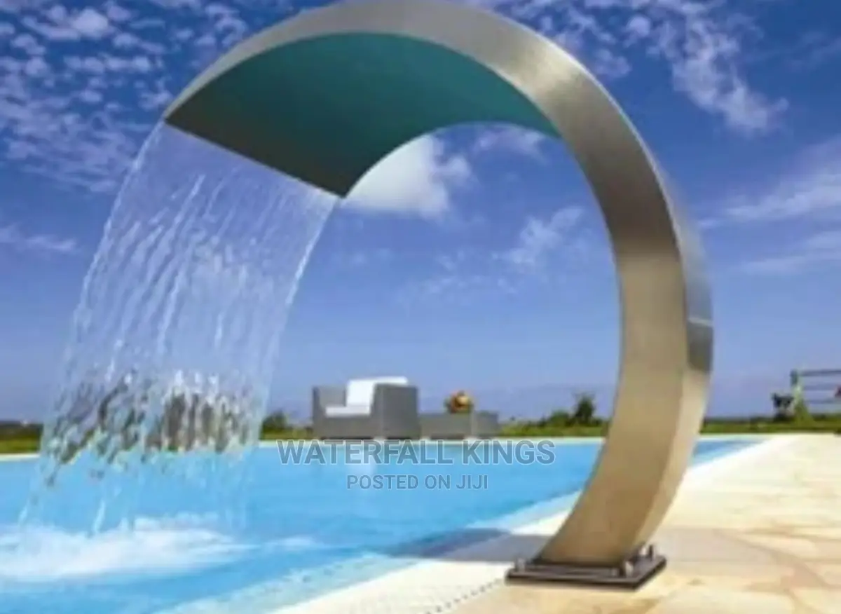 Fountain Nozzle and Waterblade
