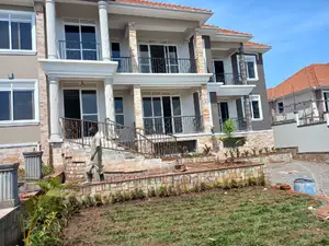 Furnished 6bdrm Duplex in Kigo Corporate, Makindye for sale
