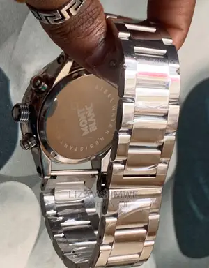 Men’S Simple Watches Available