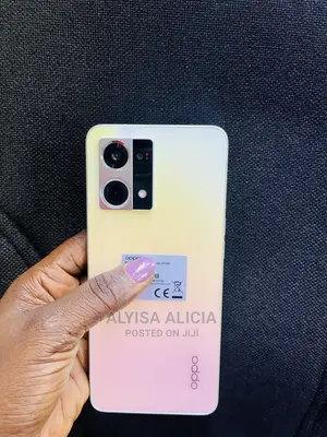 Oppo Reno8 256 GB Gold