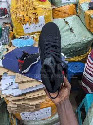 Jo Sneakers