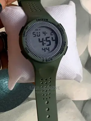 Simple Unisex Digital Watches Available