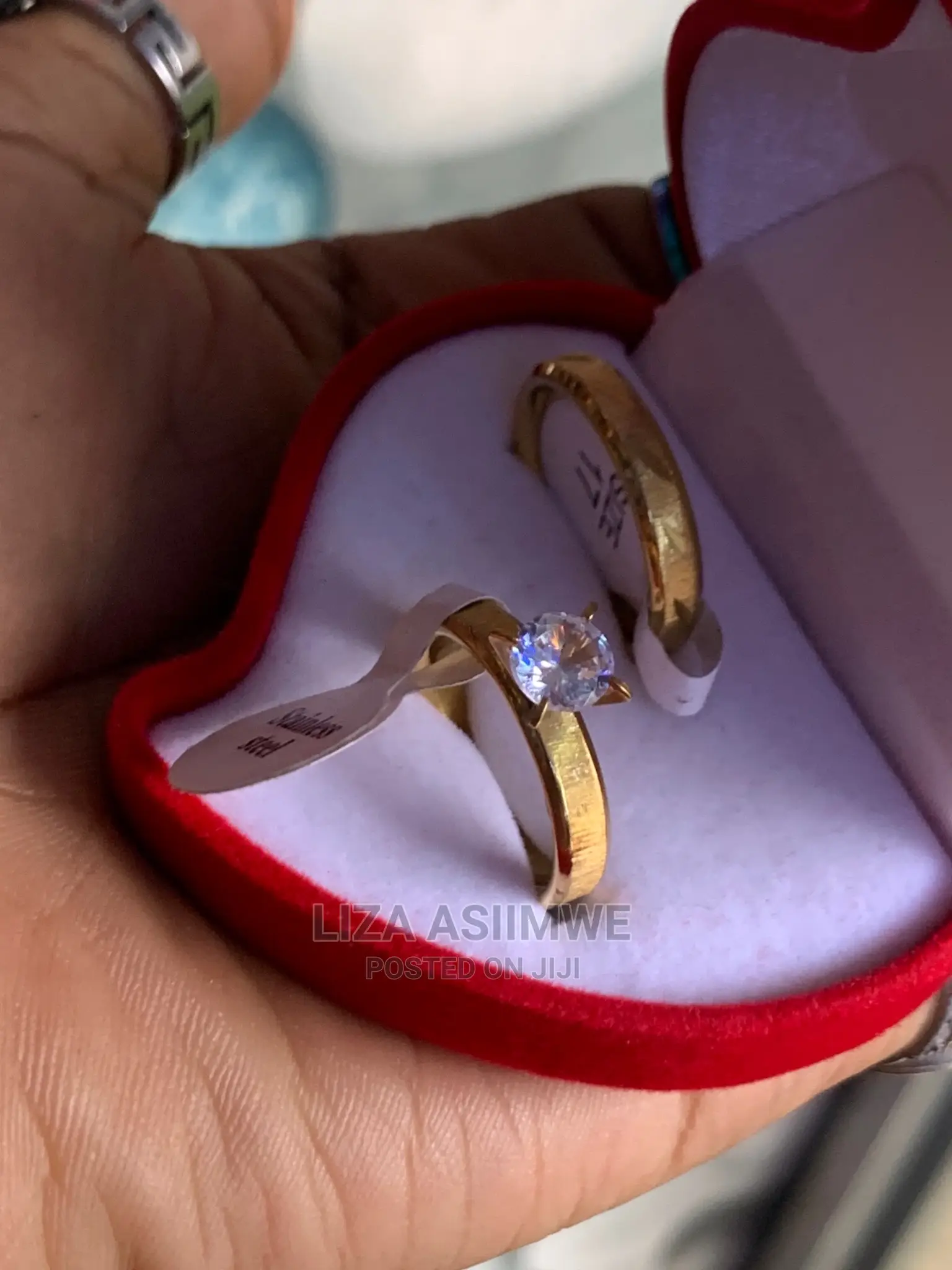 Engagement and Wedding Rings Available at a Good Price