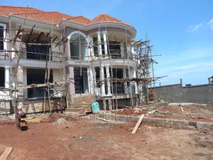 Furnished 6bdrm Mansion in Kigo Lake View, Makindye for sale