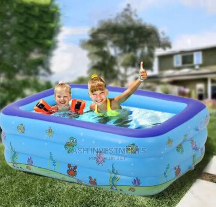 Three Ring Rectangular Pool