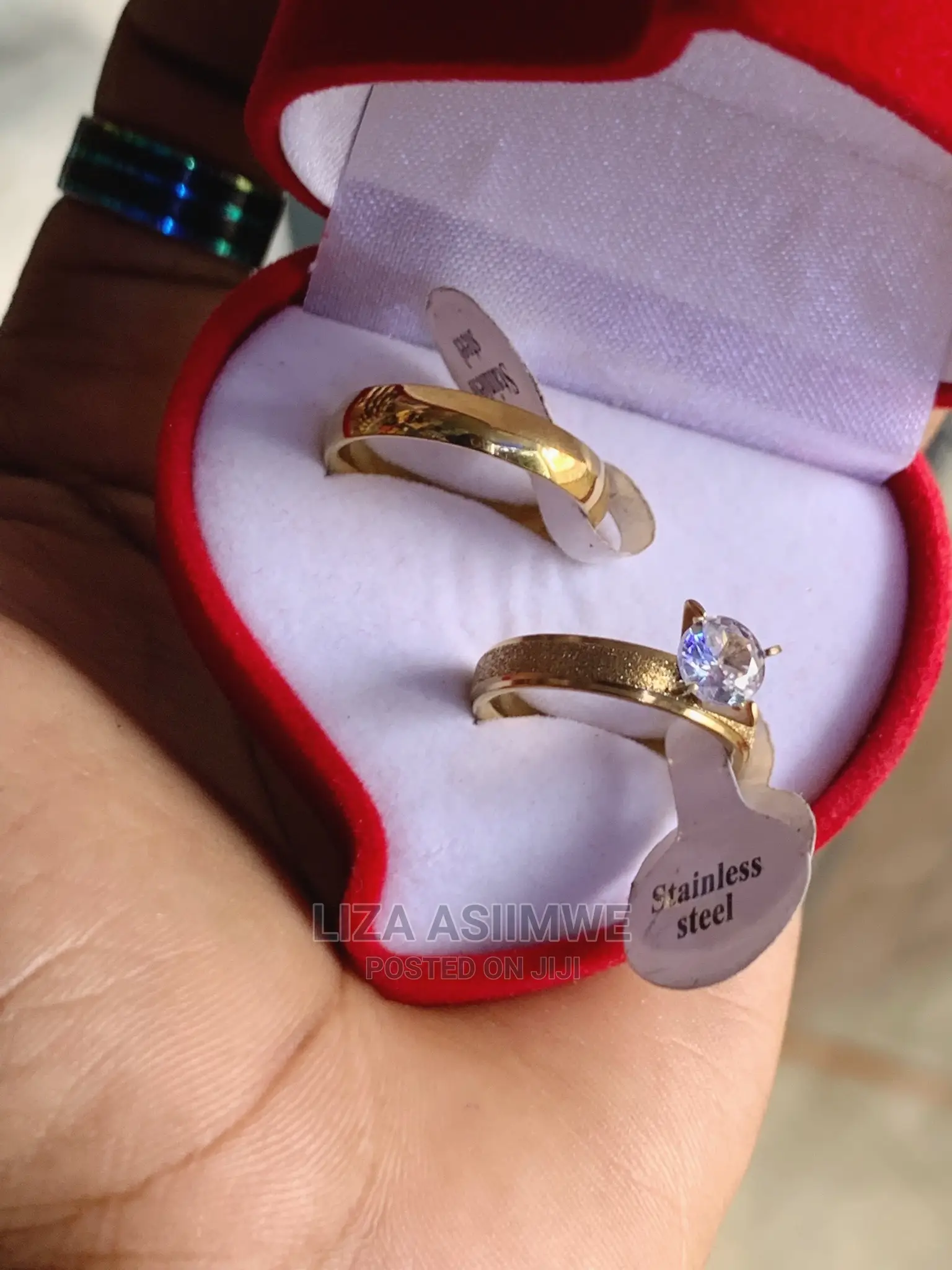 Engagement and Wedding Rings Available at a Good Price