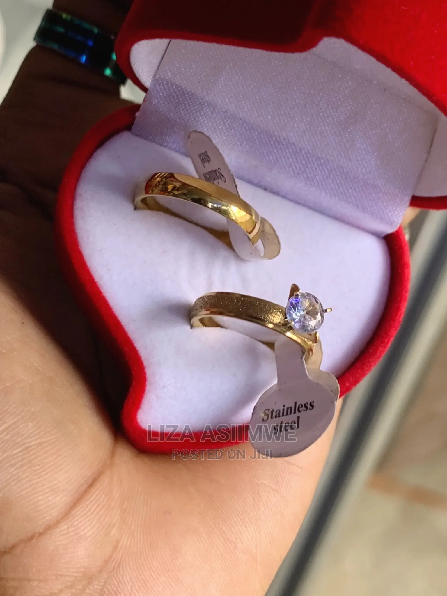 Engagement and Wedding Rings Available at a Good Price