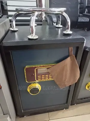 Safe Cash Box