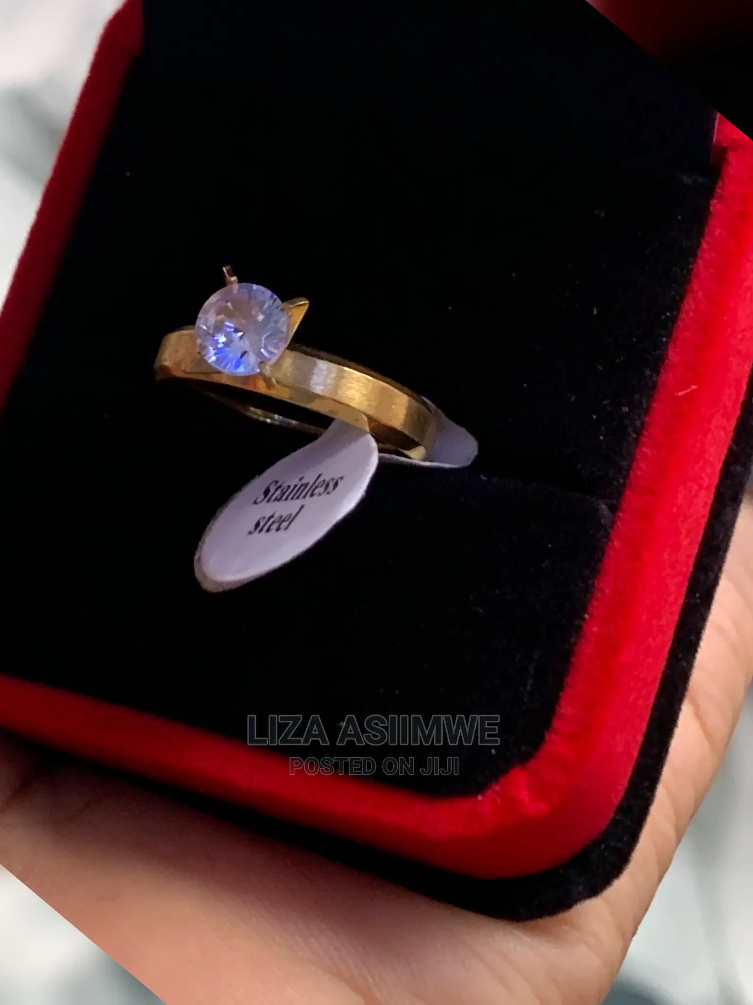 Engagement Rings Available at a Good and Affordable Price