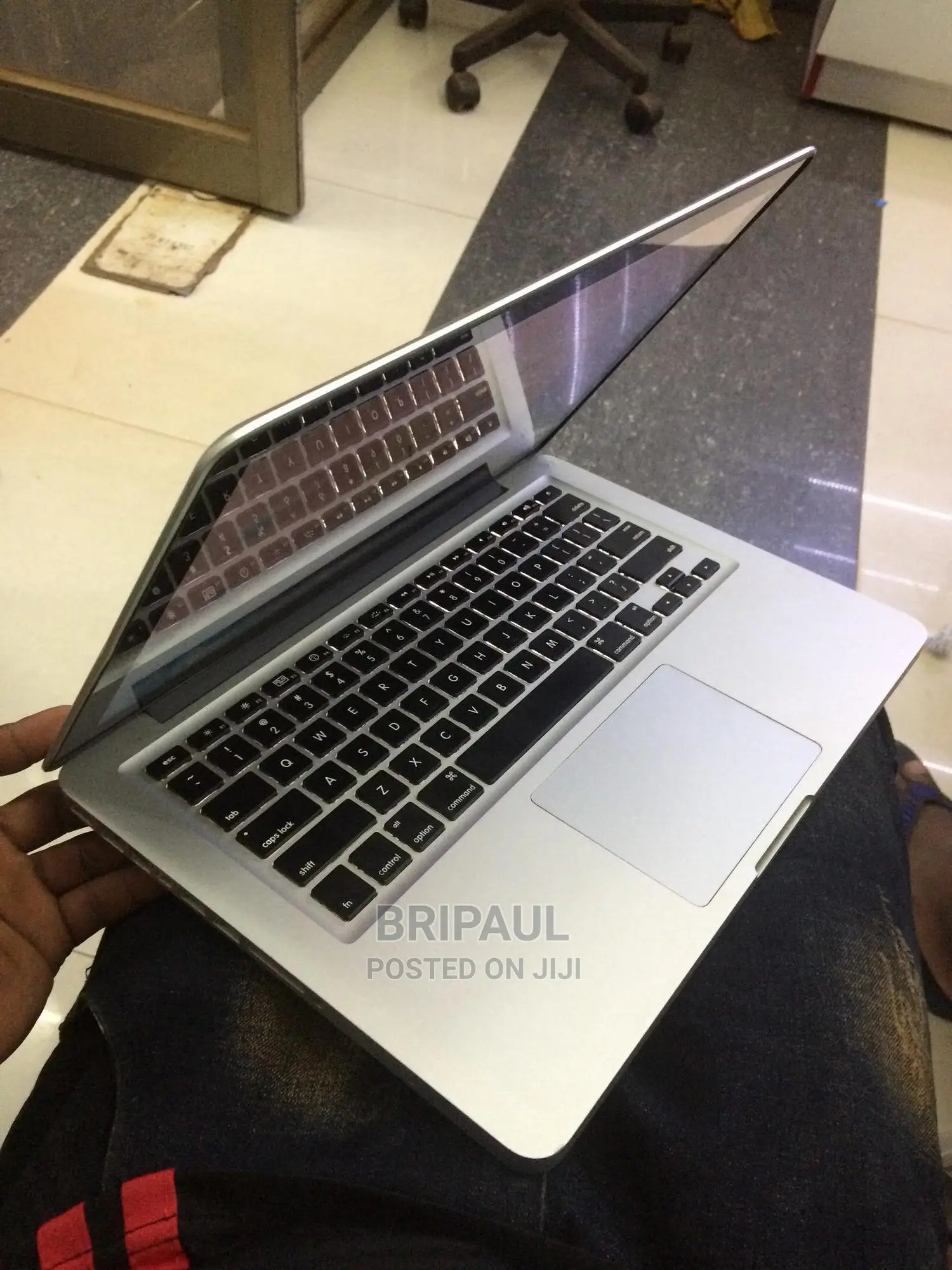 Laptop Apple MacBook Pro 2010 4GB Intel Core 2 Duo HDD 500GB
