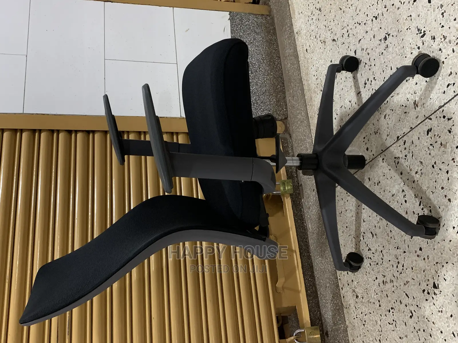 Mesh Office Chair (Adjustable Armrests)