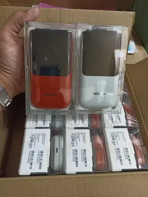 New Nokia 2720 Flip 512 GB Red