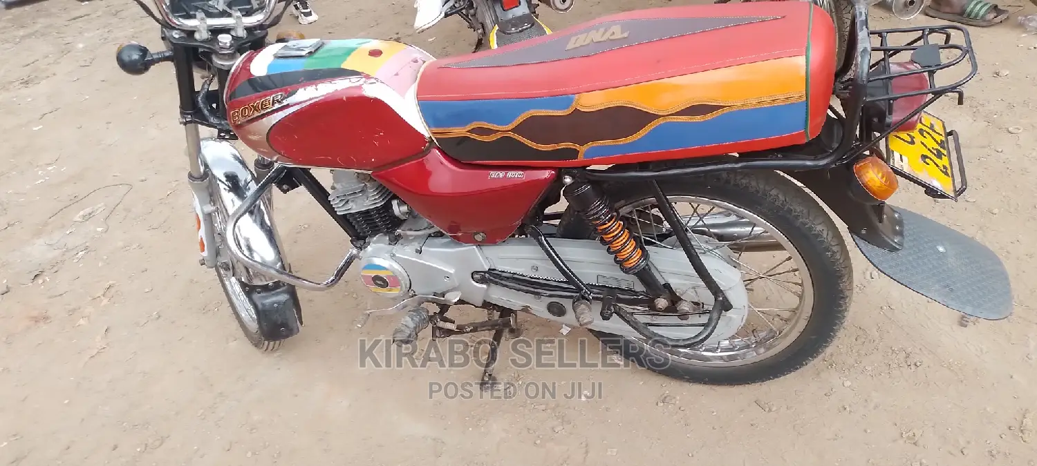 Bajaj Boxer 2019 Gray