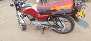 Bajaj Boxer 2019 Gray