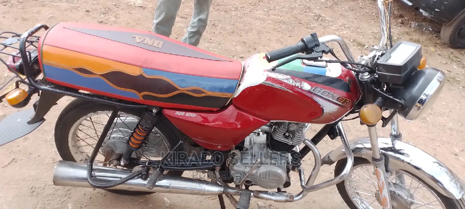 Bajaj Boxer 2019 Gray