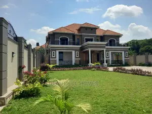 Photo - Furnished 6bdrm Mansion in Munyonyo Lake All, Makindye for sale