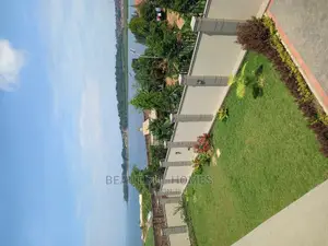 Furnished 6bdrm Mansion in Munyonyo Lake All, Makindye for sale