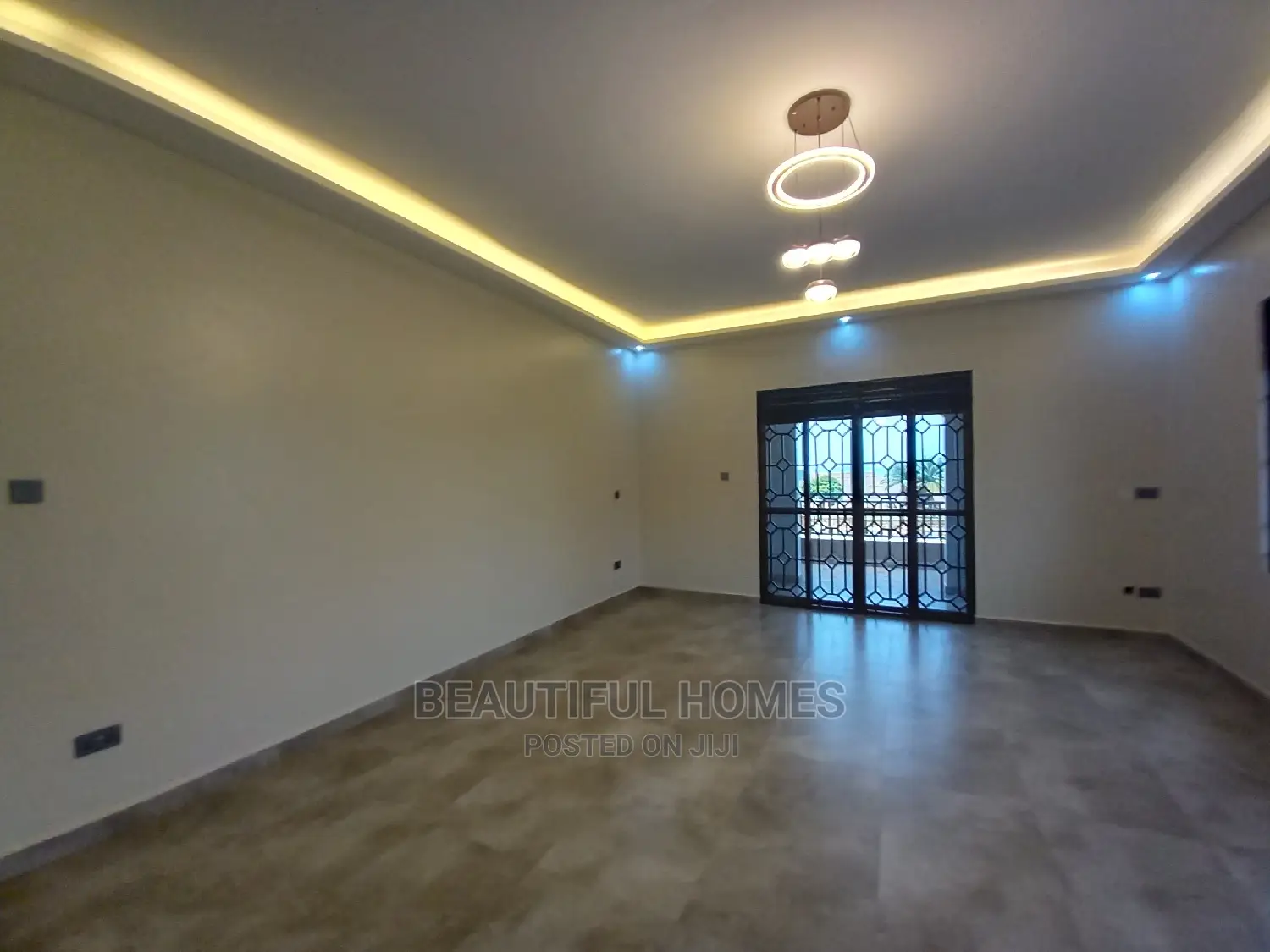 Furnished 6bdrm Duplex in Munyonyo Modern Lake, Makindye for sale