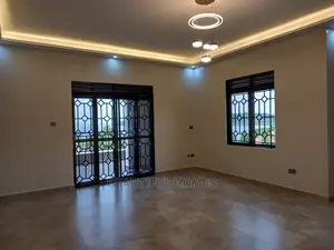 Furnished 6bdrm Duplex in Munyonyo Modern Lake, Makindye for sale