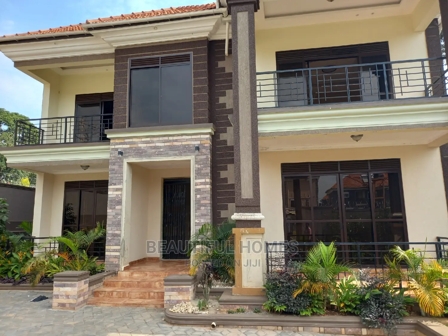 Furnished 5bdrm Mansion in Kisaasi Corporate, Kampala for sale