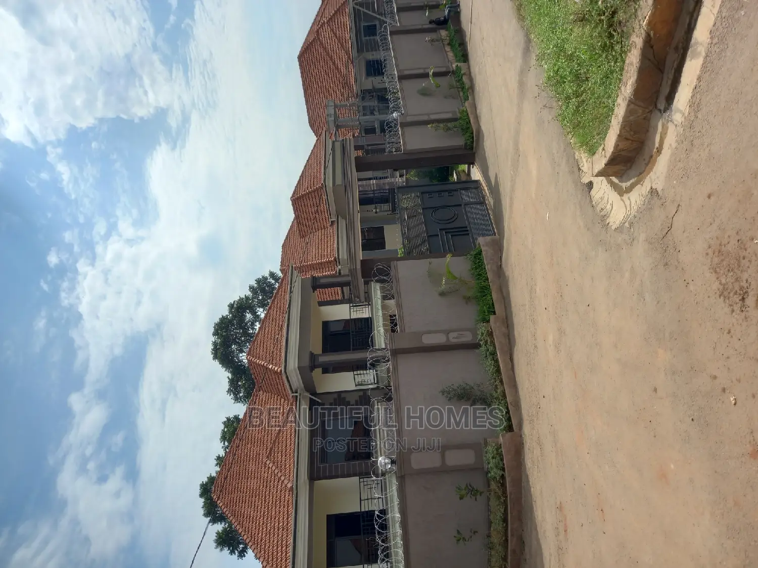 Furnished 5bdrm Mansion in Kisaasi Corporate, Kampala for sale
