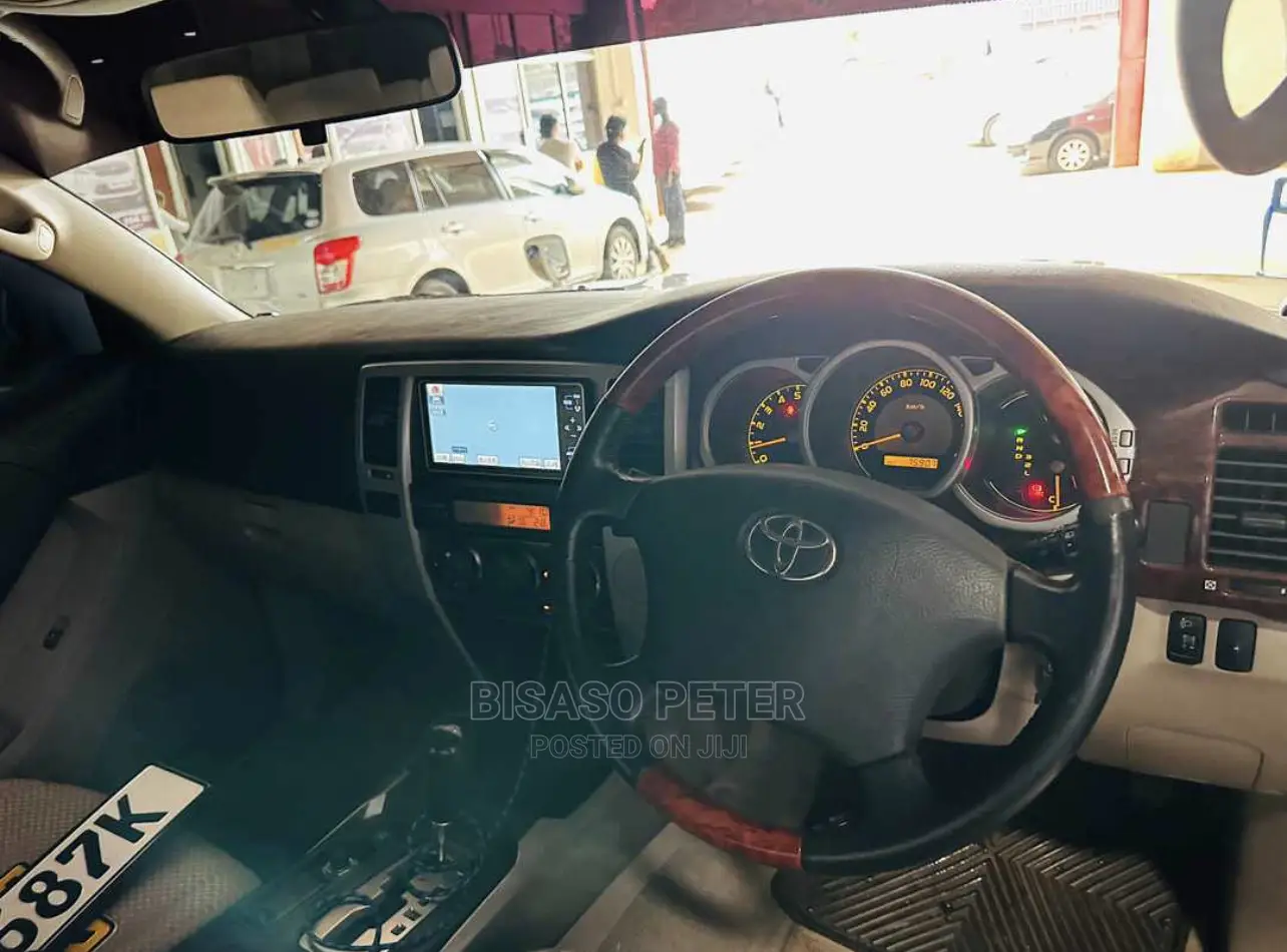 Toyota Hilux Surf 2.7 SSR 2008 White