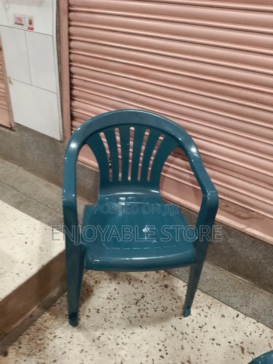 Plastic Chairs (Armrests)