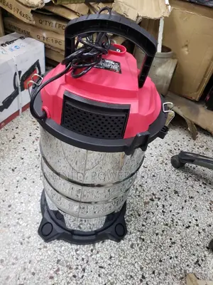 Wet and Dry Vacuum Cleaner