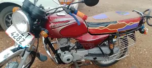 Bajaj Boxer 2019 Orange