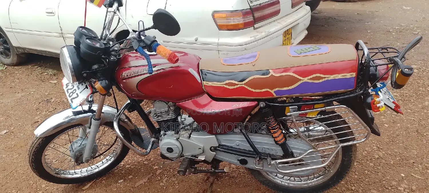 Bajaj Boxer 2019 Orange